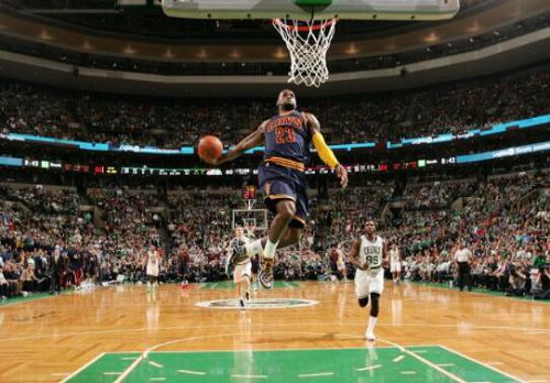  NBA战报：爱德华兹错失绝杀，森林狼惜败雄鹿