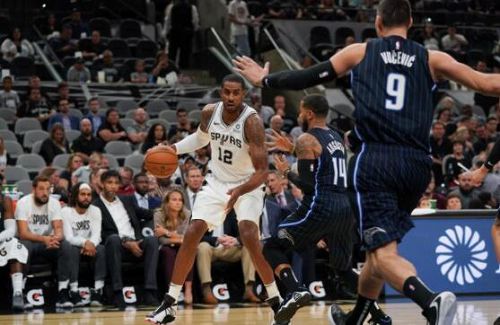  NBA历史最佳阵容：跨越时代的传奇对决